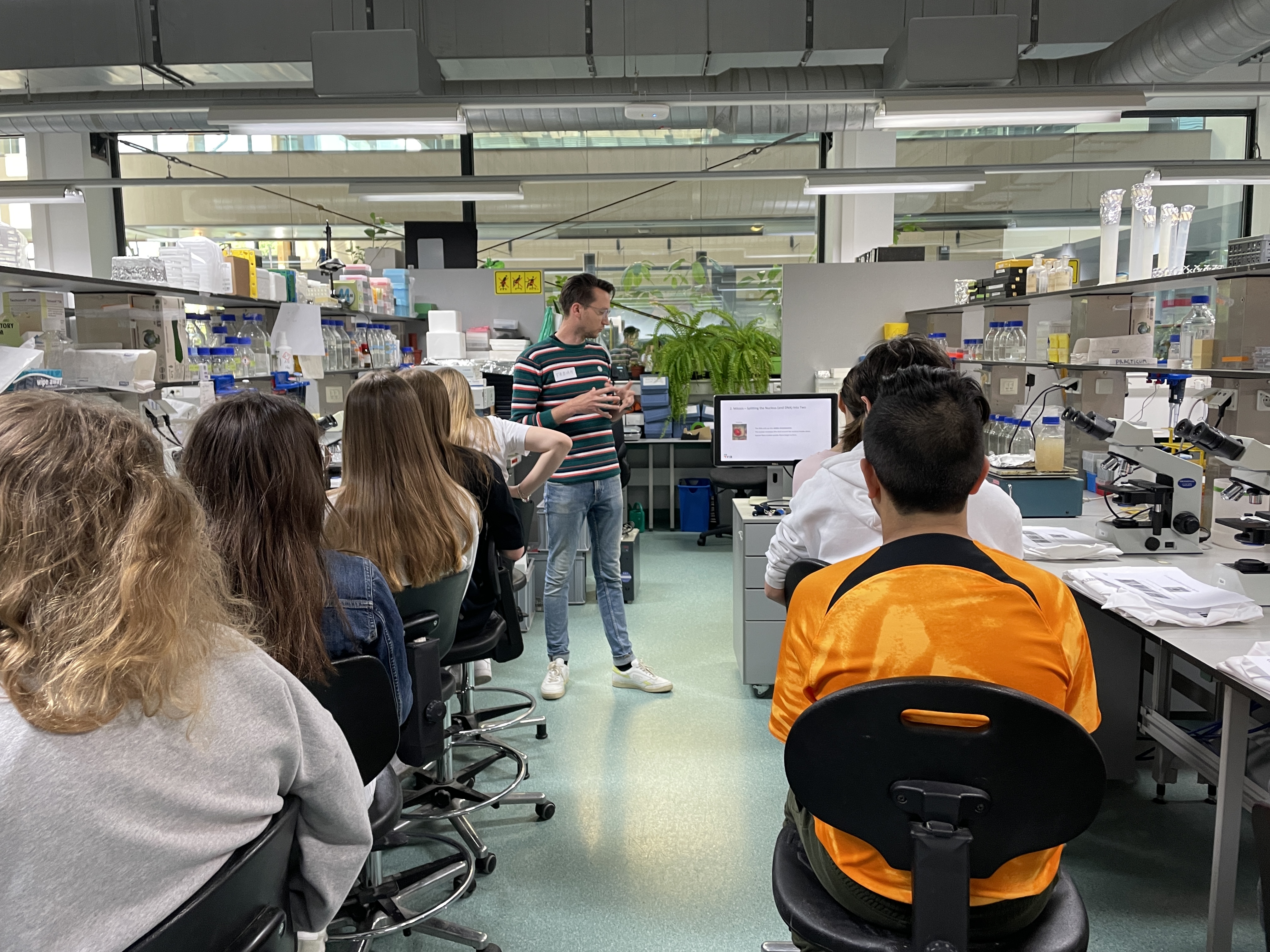 Plant Mitosis Workshop for high school students 2025